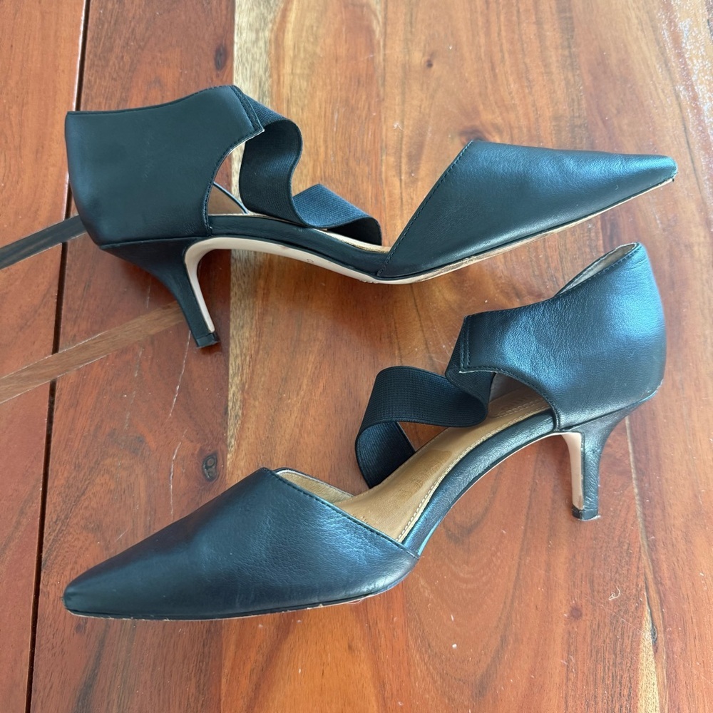 Corso Como Black Pointed Heels with Elastic Strap - Picture 4 of 11